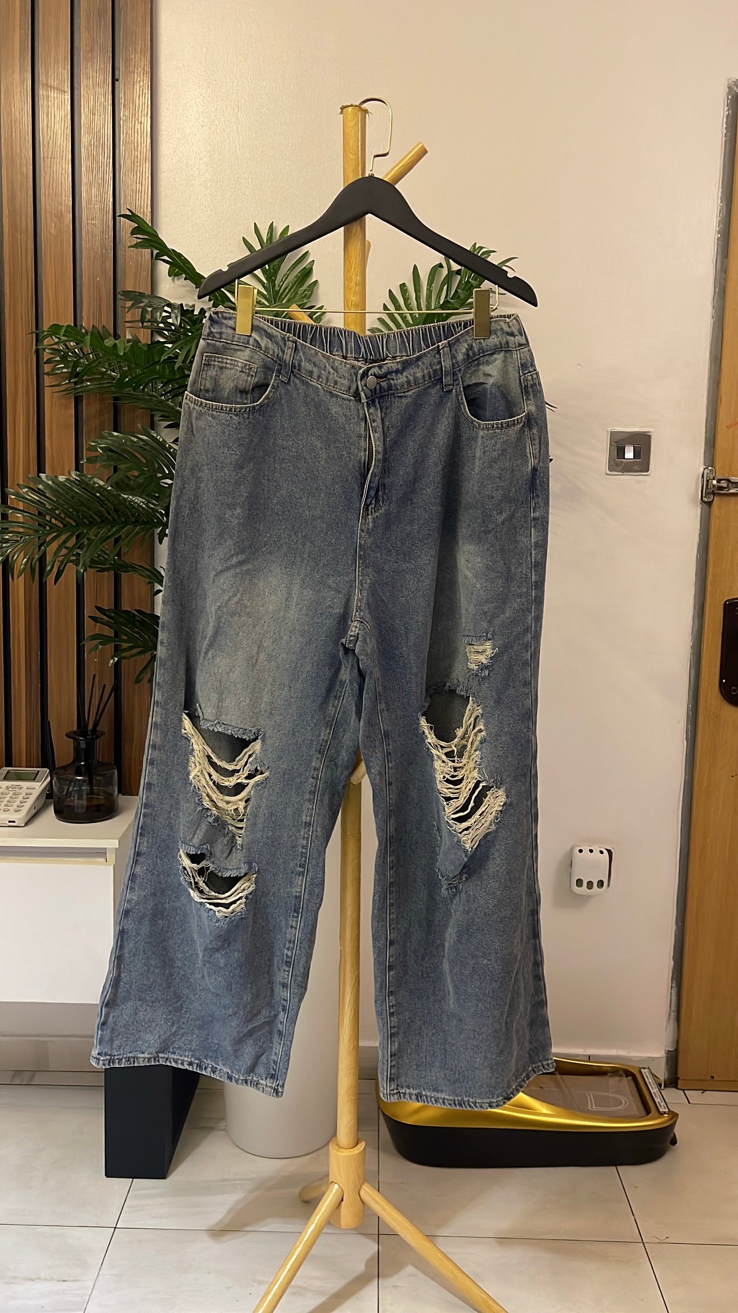 Blue Ripped Baggy Jeans