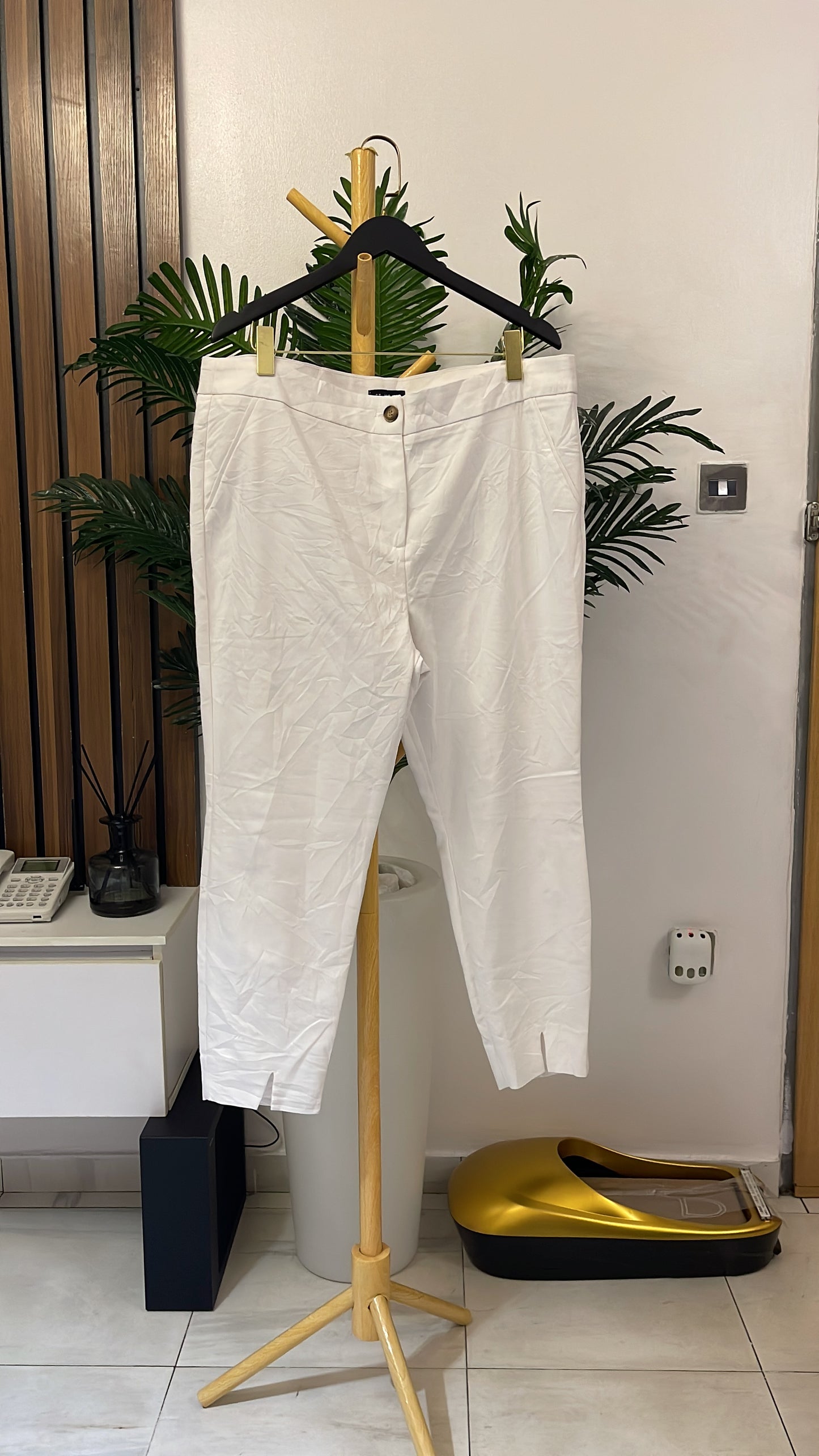 White Plain Trouser