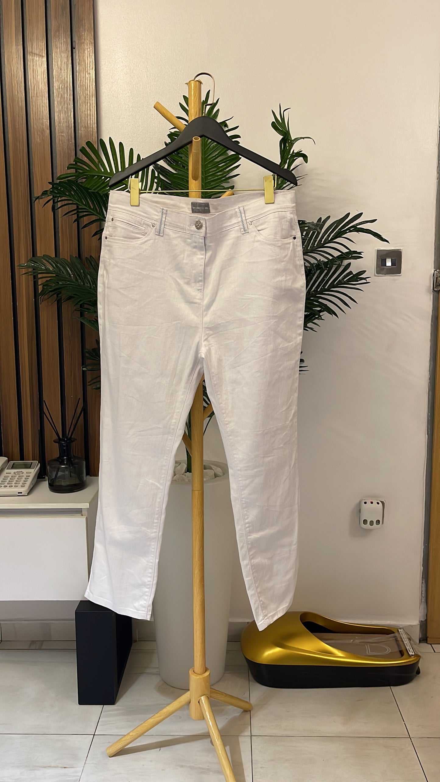 White Straight Jeans
