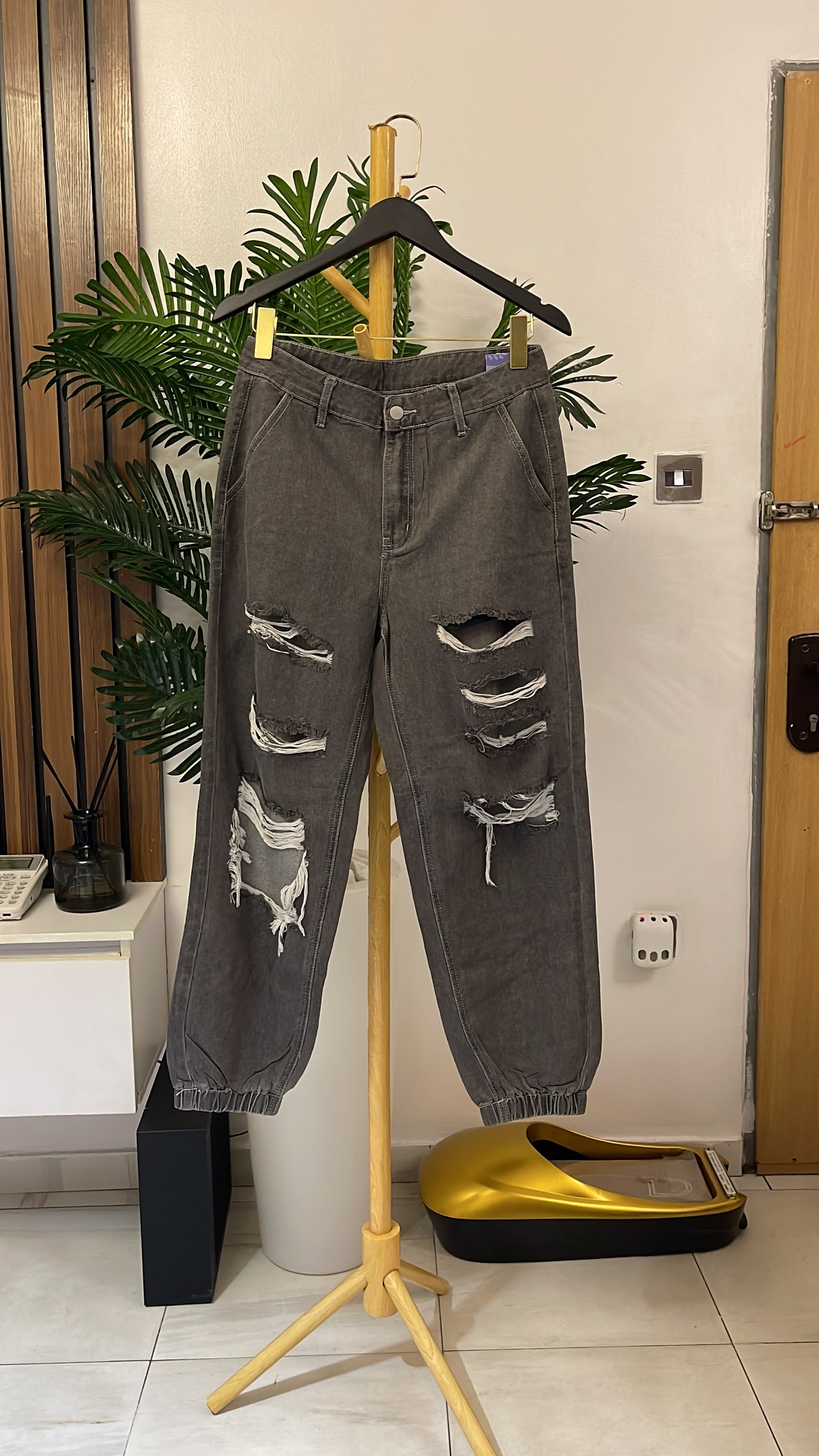 Gray Ripped Jogger Jeans