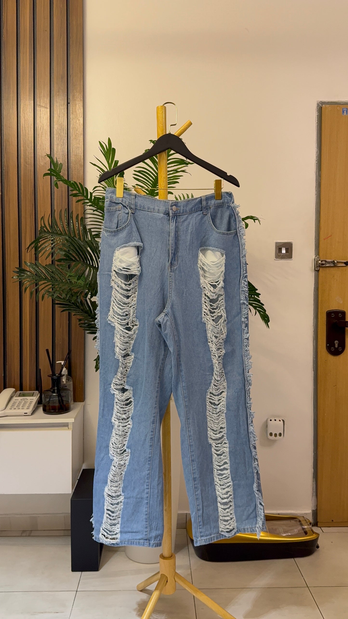 Blue Ripped Baggy Jeans
