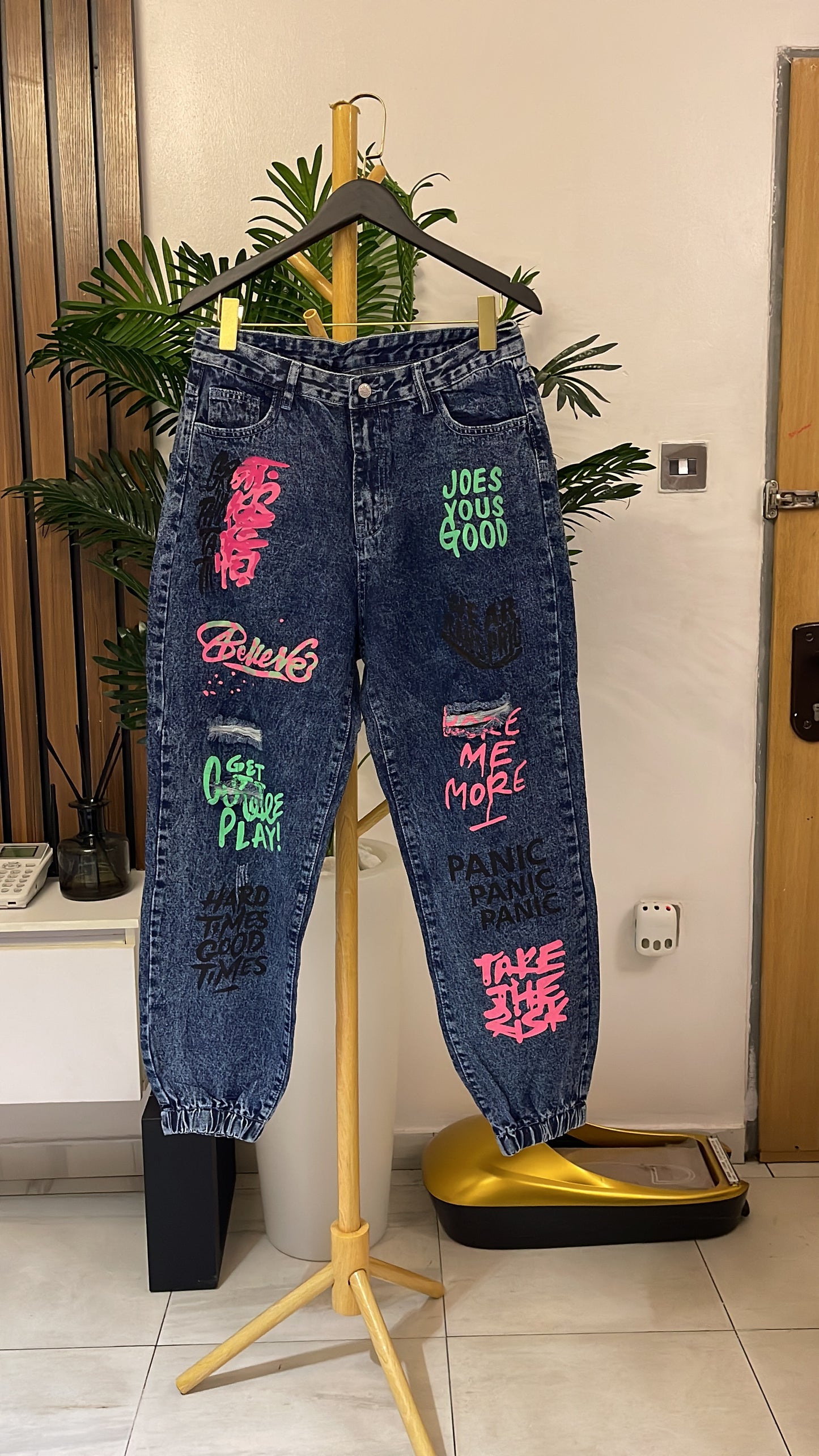 Blue Ripped Jogger Jeans