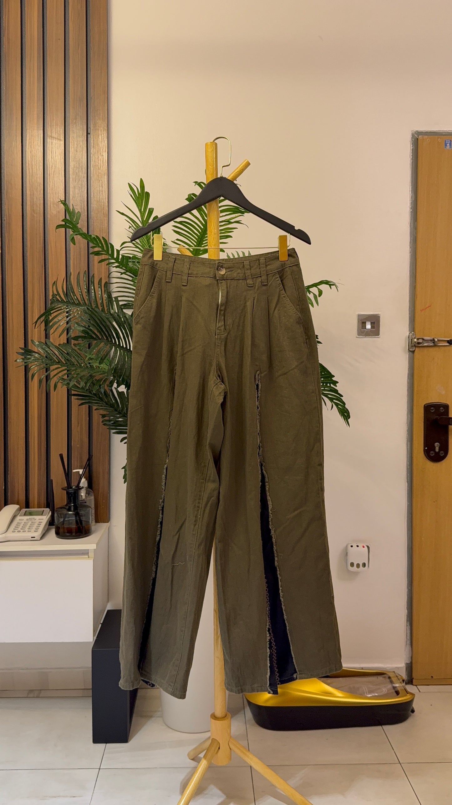 Green Baggy Jeans