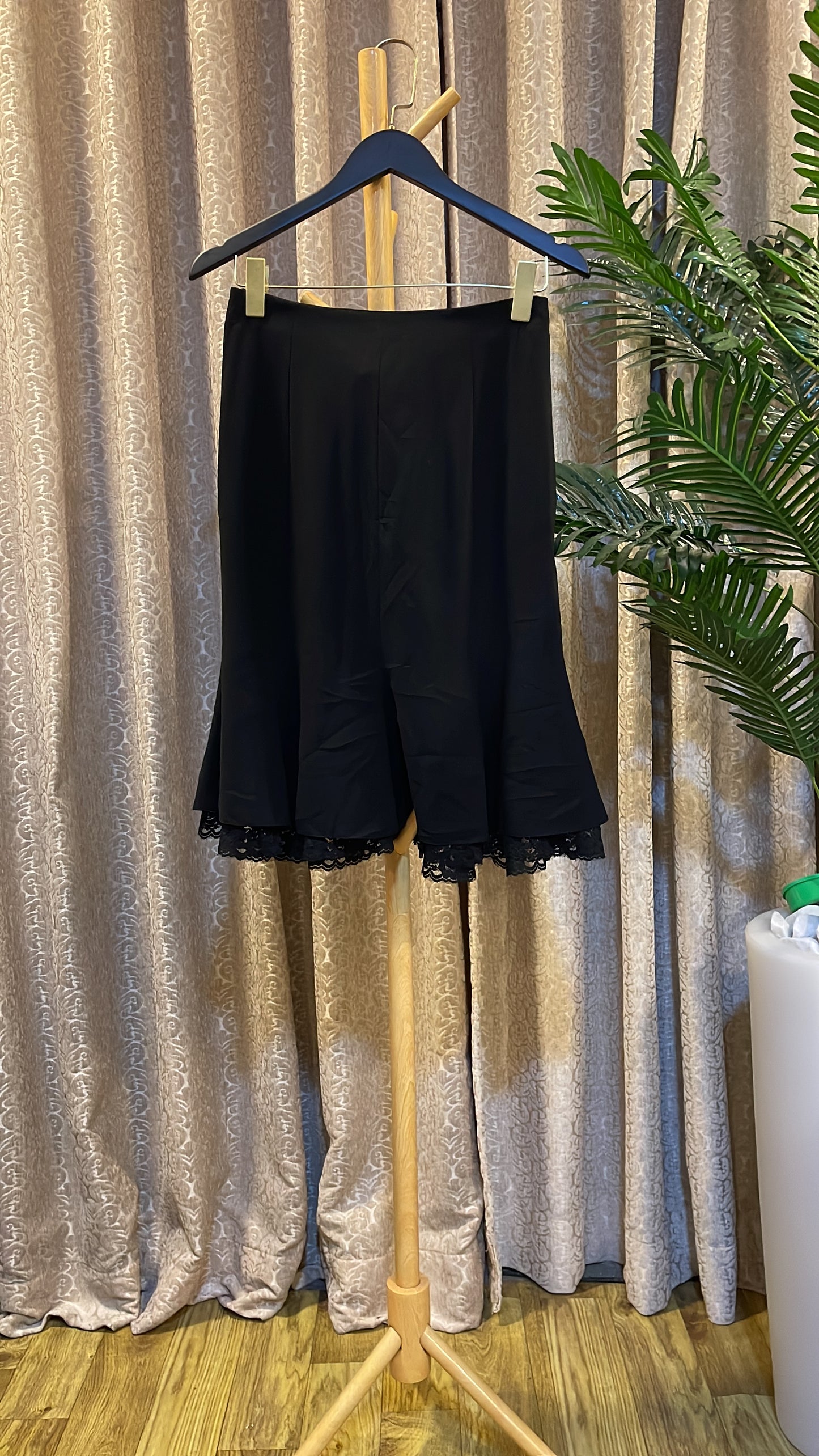 Black Skirt