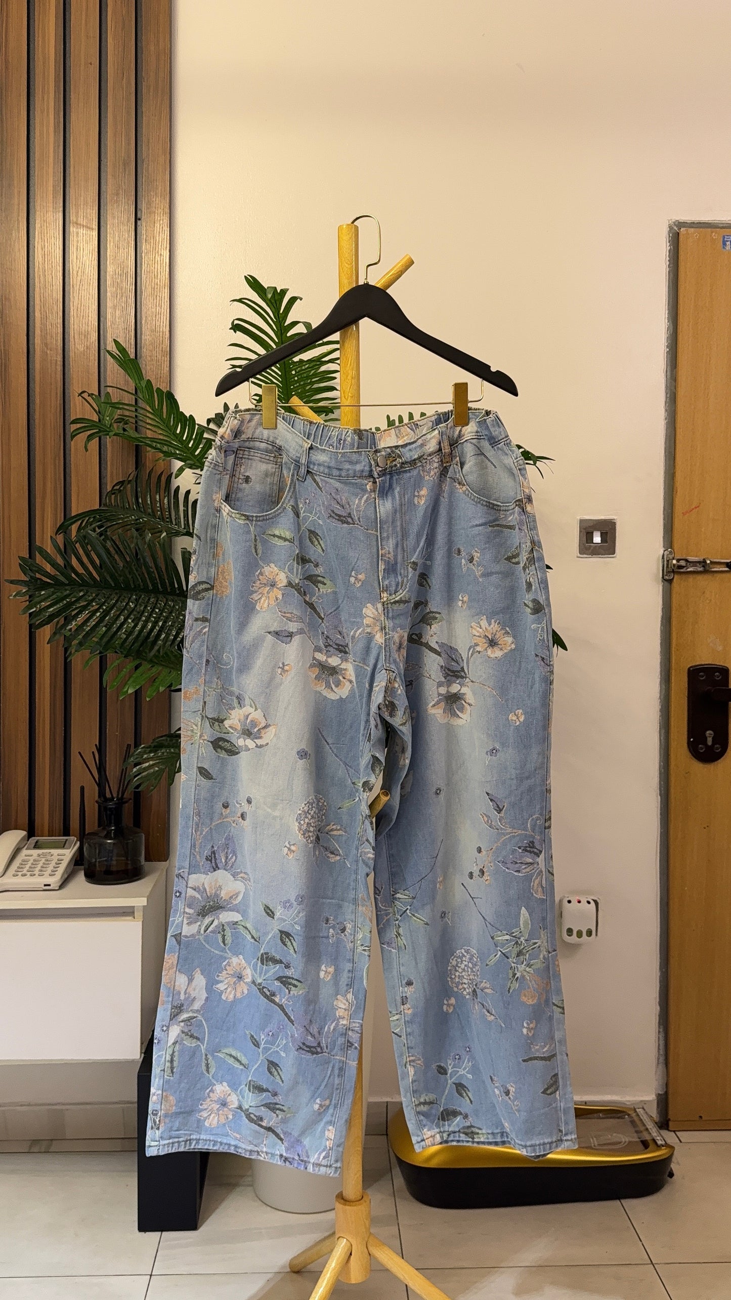 Blue Baggy Jeans