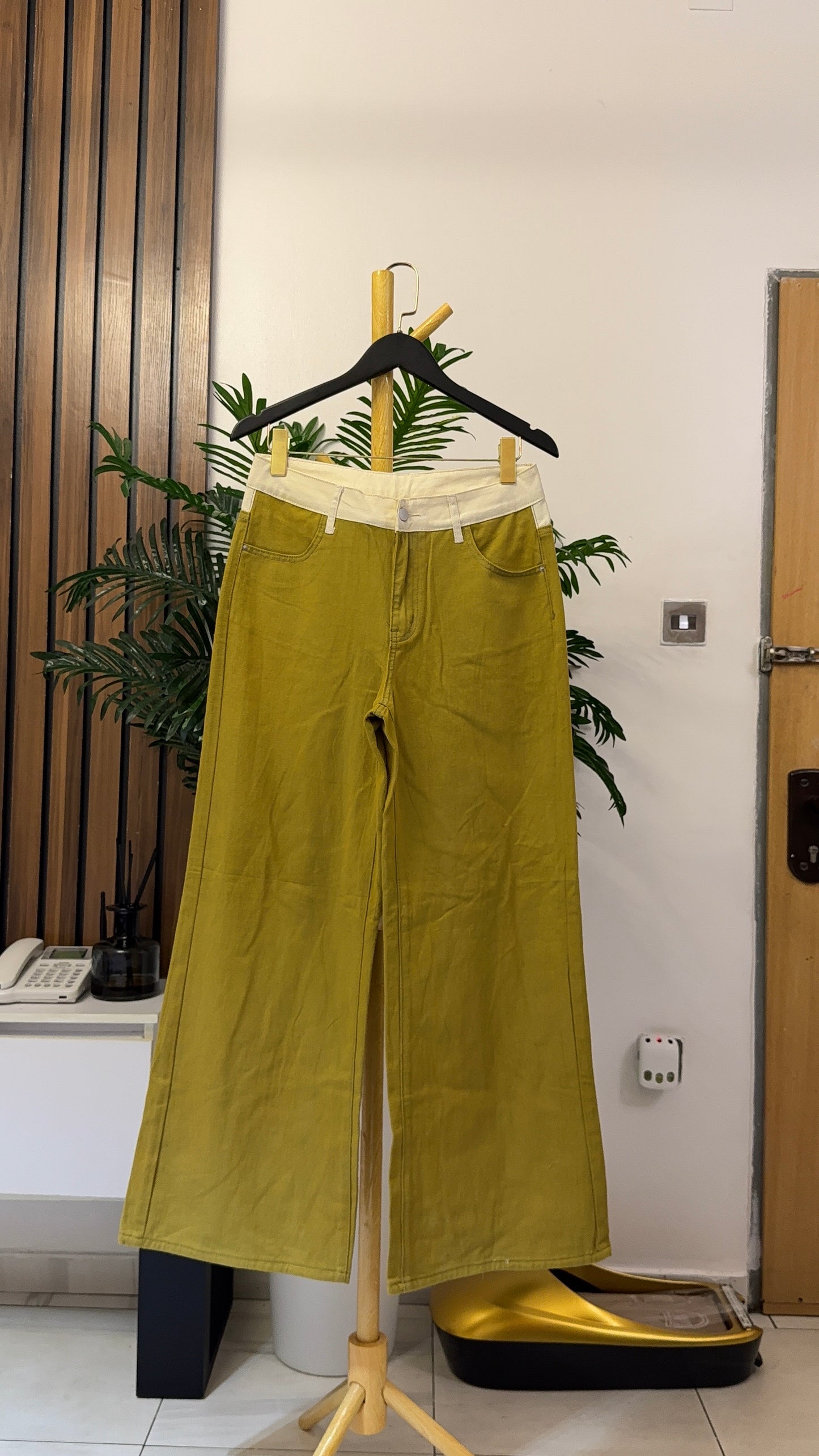 Green Baggy Jeans
