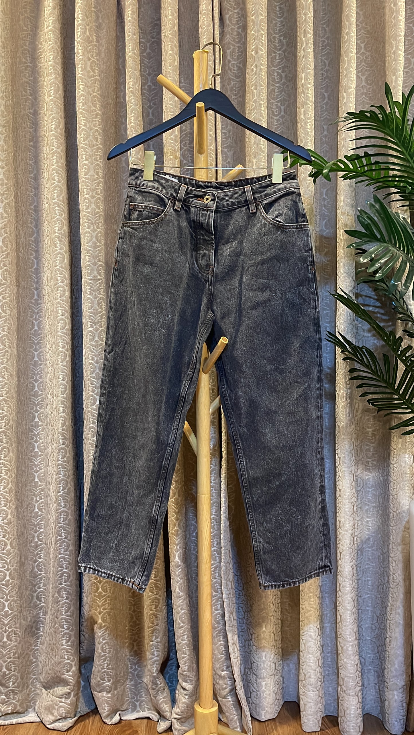 Gray Boyfriend Jeans