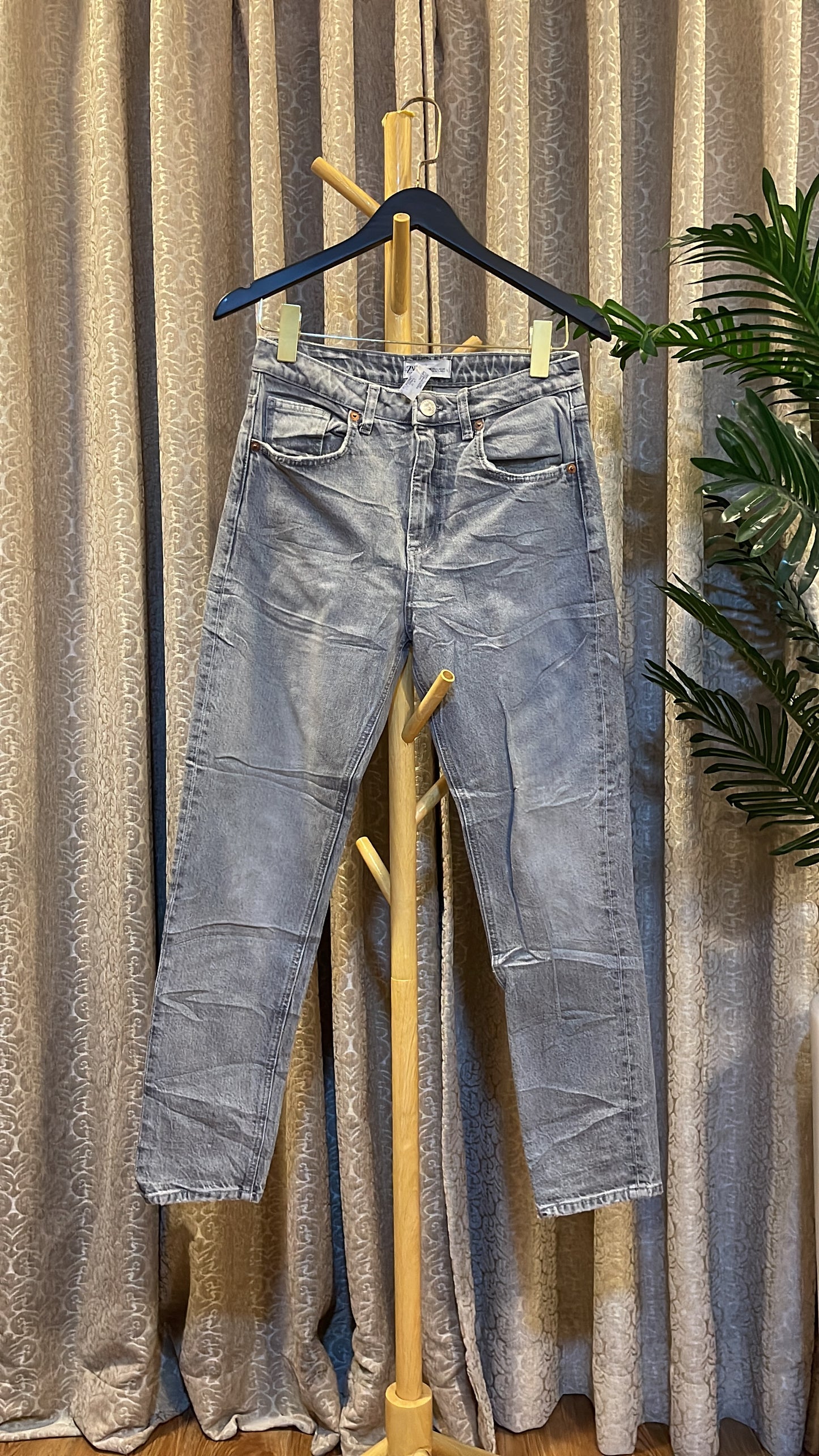 Gray Boyfriend Jeans