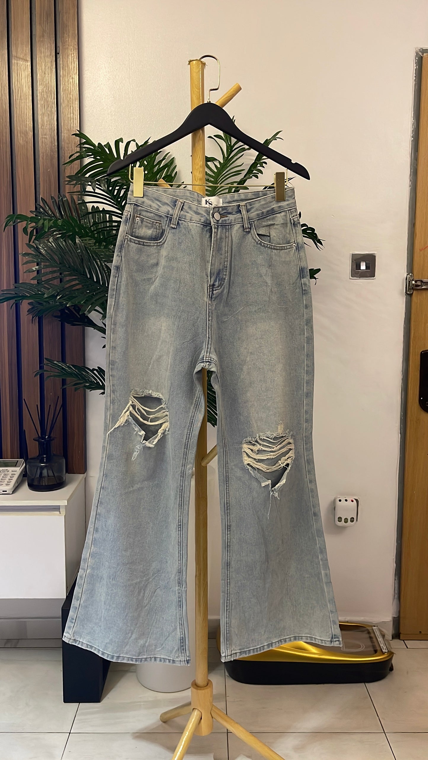 Blue Ripped Baggy Jeans