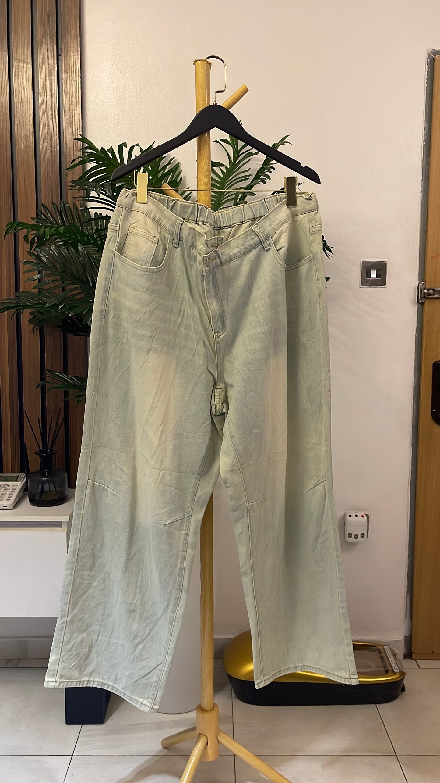Blue Baggy Jeans