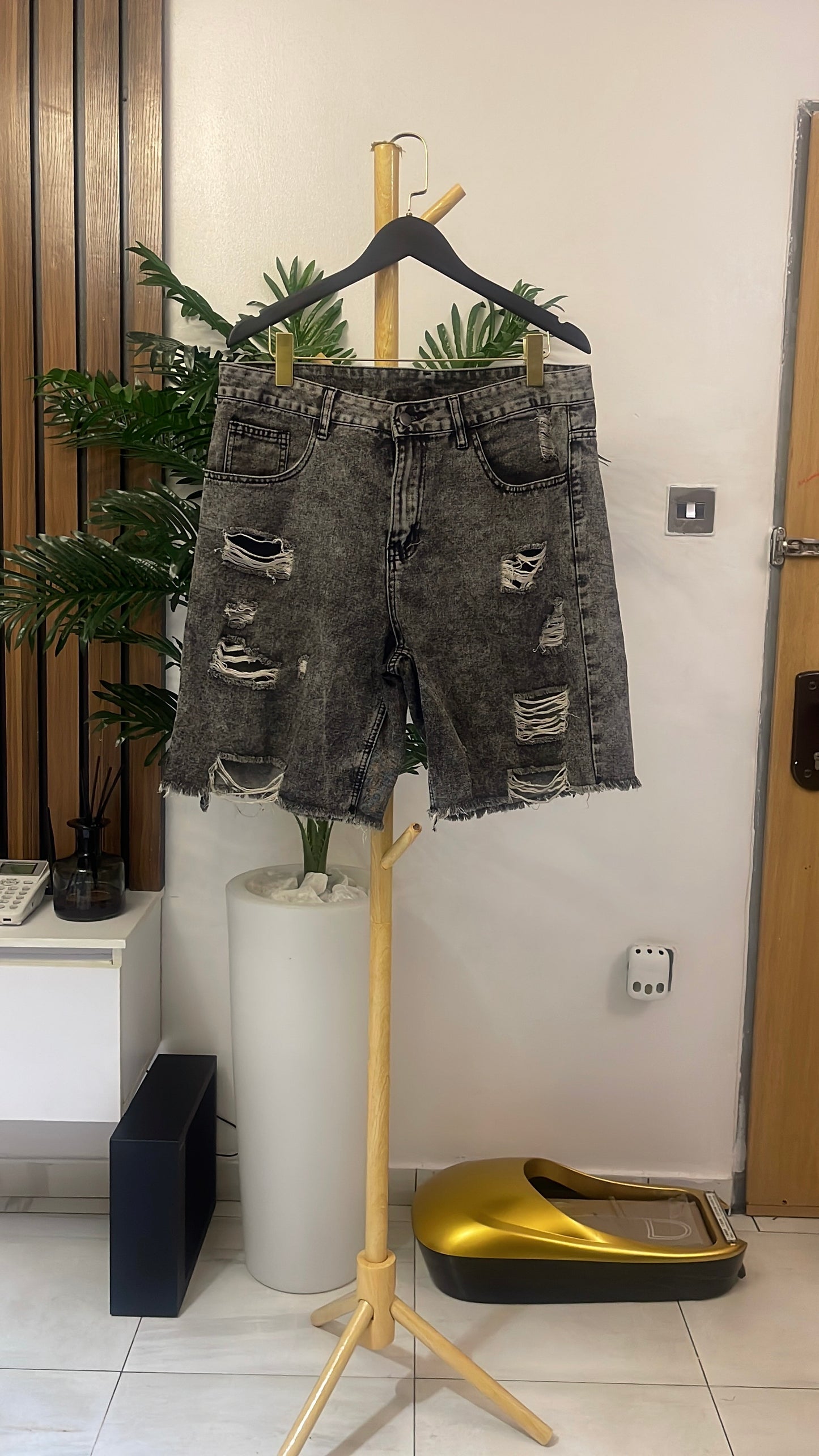 Gray Ripped Jort