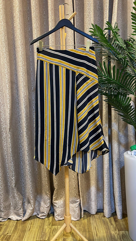 Black and Yellow Skirt