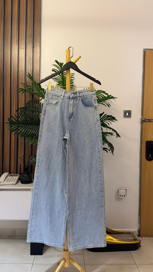 Blue Baggy Jeans