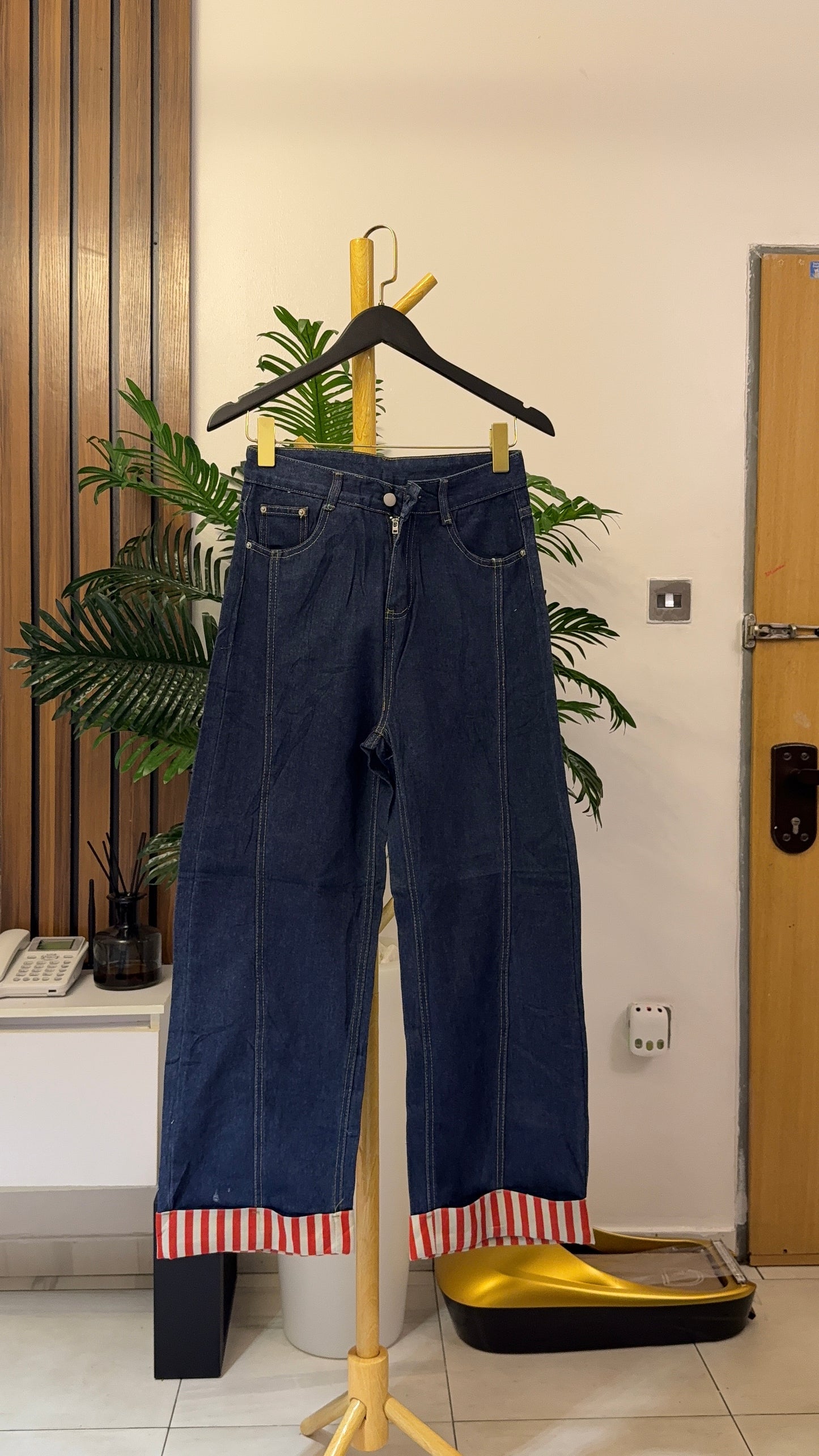 Blue Baggy Jeans