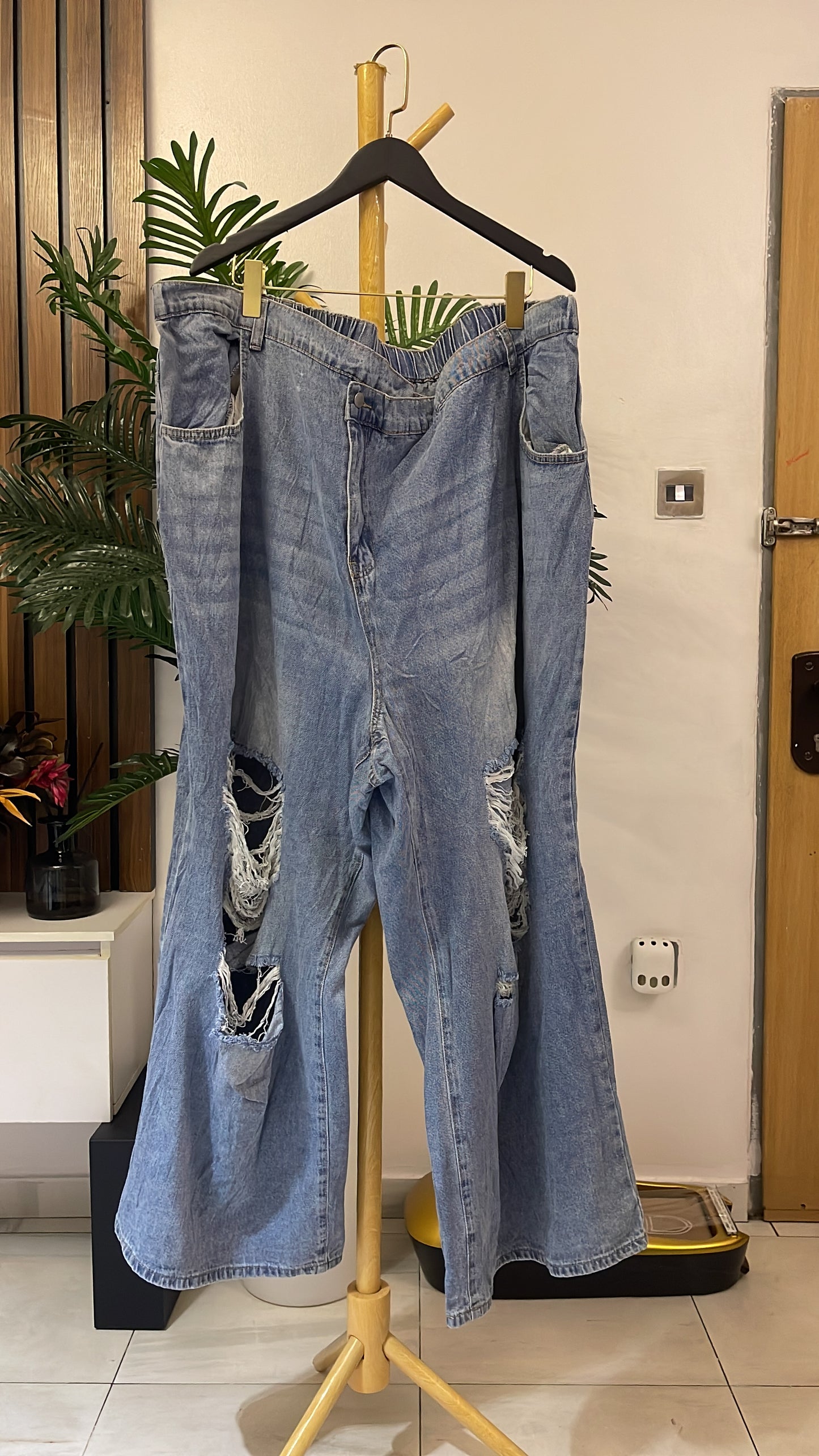 Blue Ripped Baggy Jeans