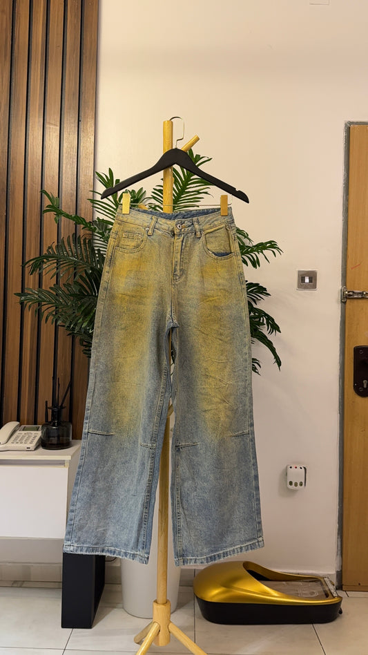 Dirty Baggy Jeans