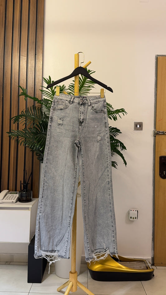 Gray Ripped Baggy Jeans