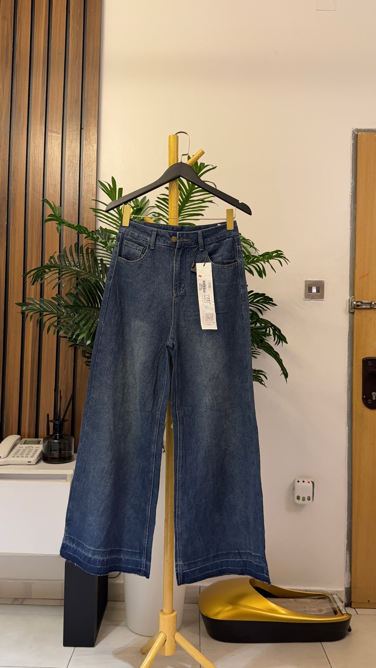 Blue Baggy Jeans