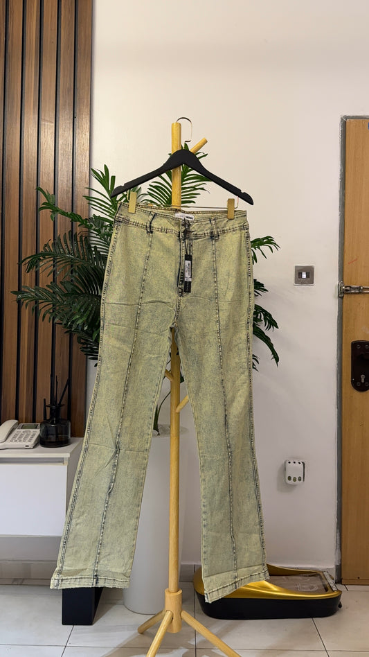 Dirty Flare Jeans