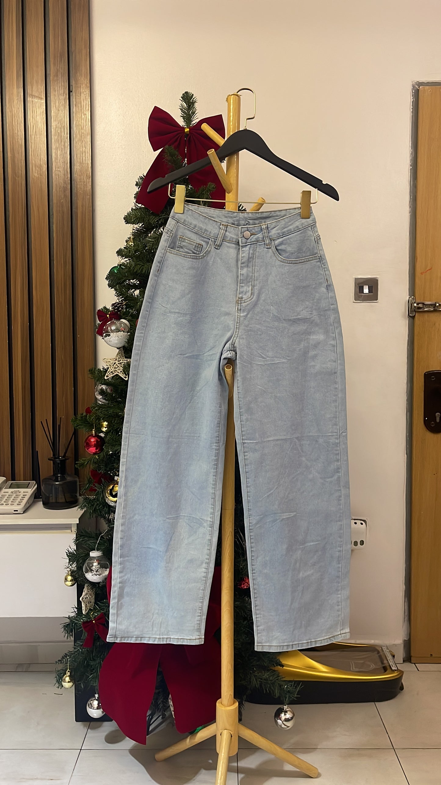 Blue Baggy Jeans
