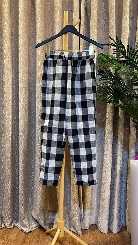 Black and White Plain Trouser