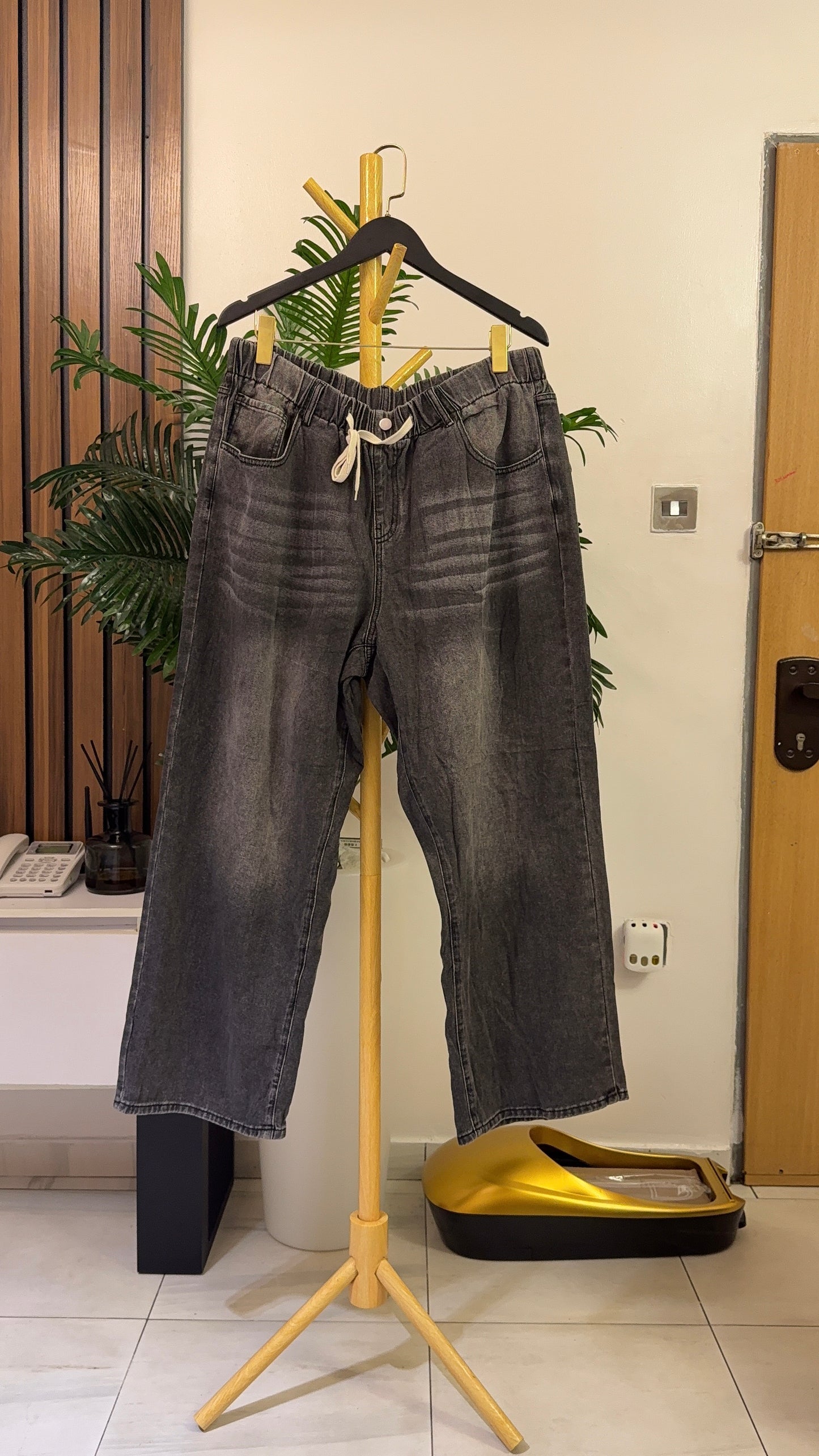 Gray Boyfriend Jeans