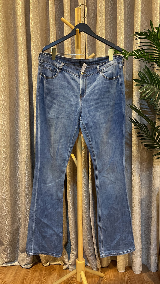 Blue Bootcut Jeans