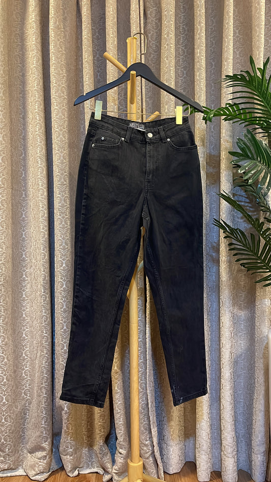 Black Mom Jeans