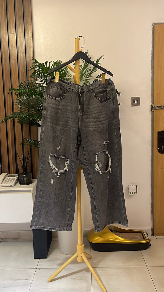 Gray Ripped Baggy Jeans