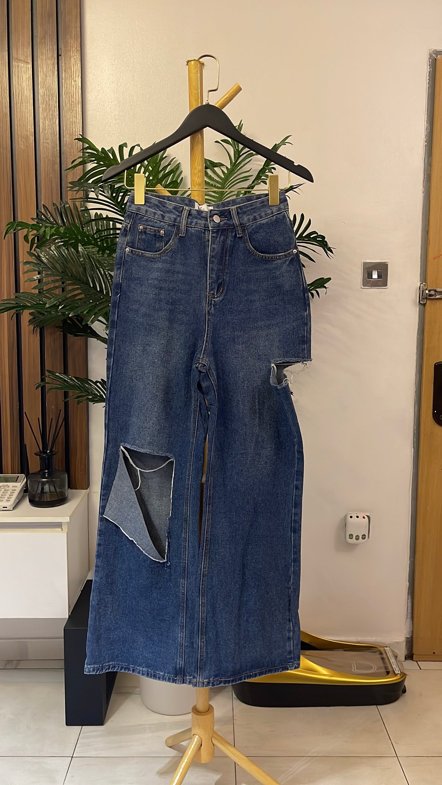 Blue Ripped Baggy Jeans